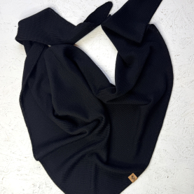 Trijstūra formas merino vilnas šalle