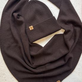 Trijstūra formas merino vilnas šalle