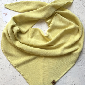 Trijstūra formas merino vilnas šalle