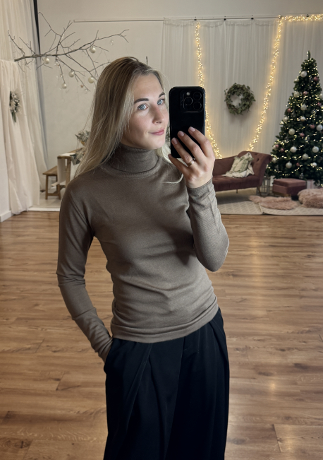 Merino turtleneck sweater