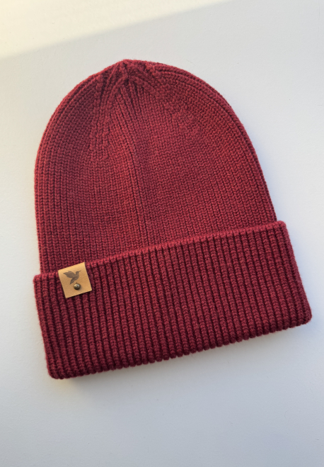 Cepure - bīnijs ar vienu atloku